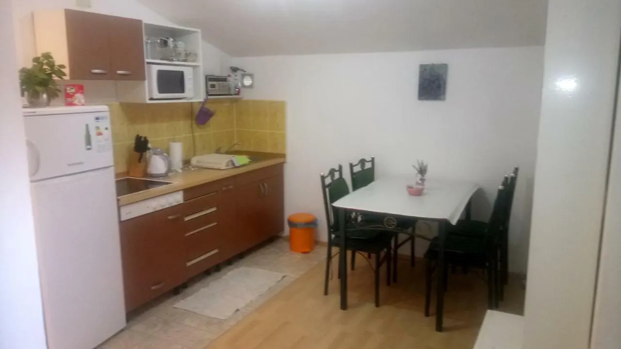 Apartman Biba Apartment Maslenica Croatia